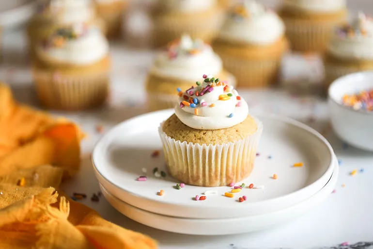 Vegan Vanilla Cupcakes