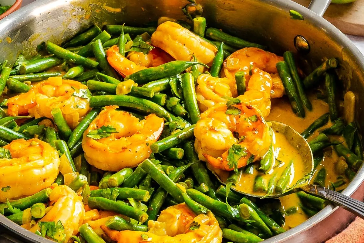 Coconut Shrimp Curry with Green Beans