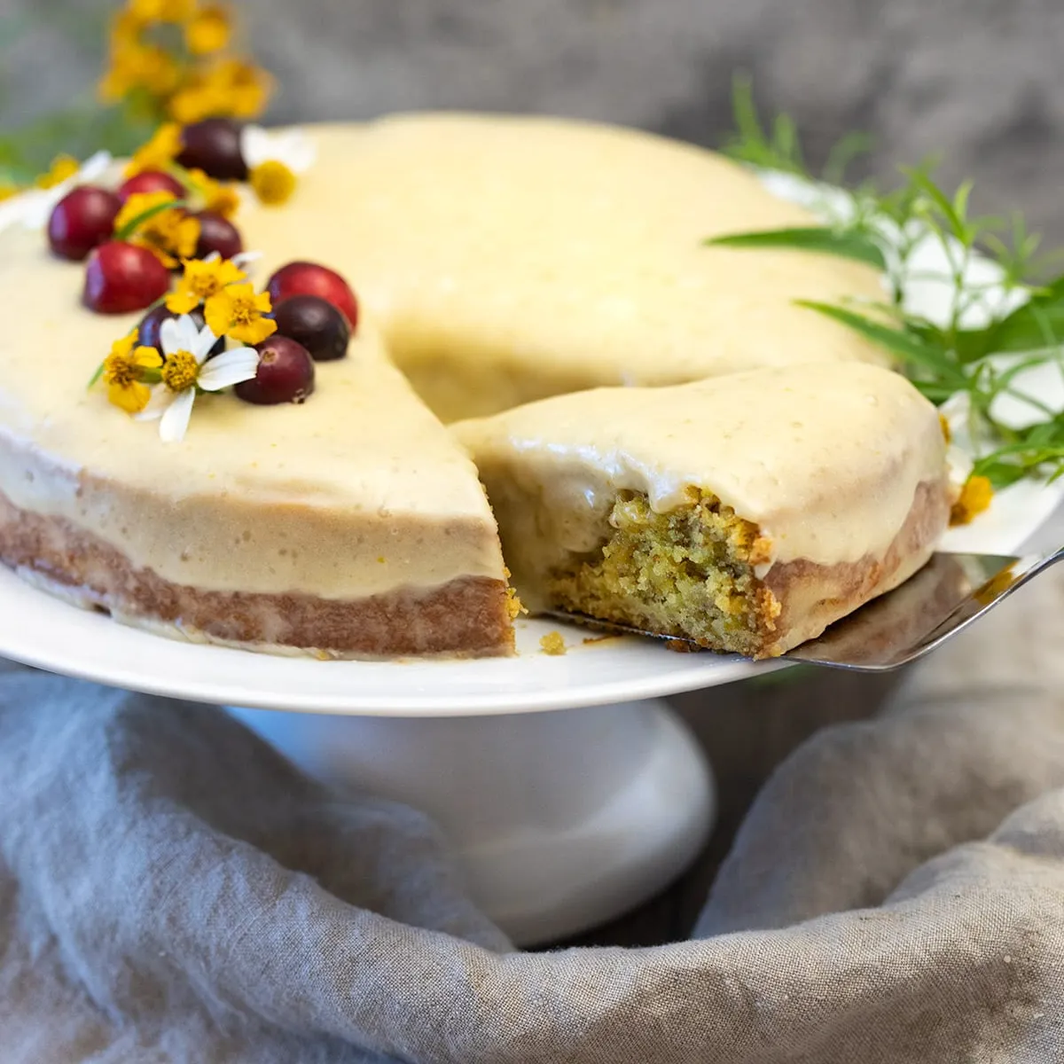 Vegan Pistachio Cake