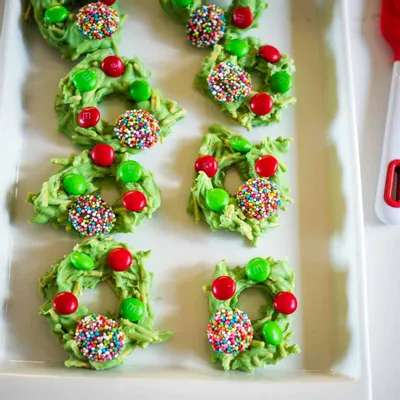 Recipe 'Chocolate Christmas Wreaths Recipe'