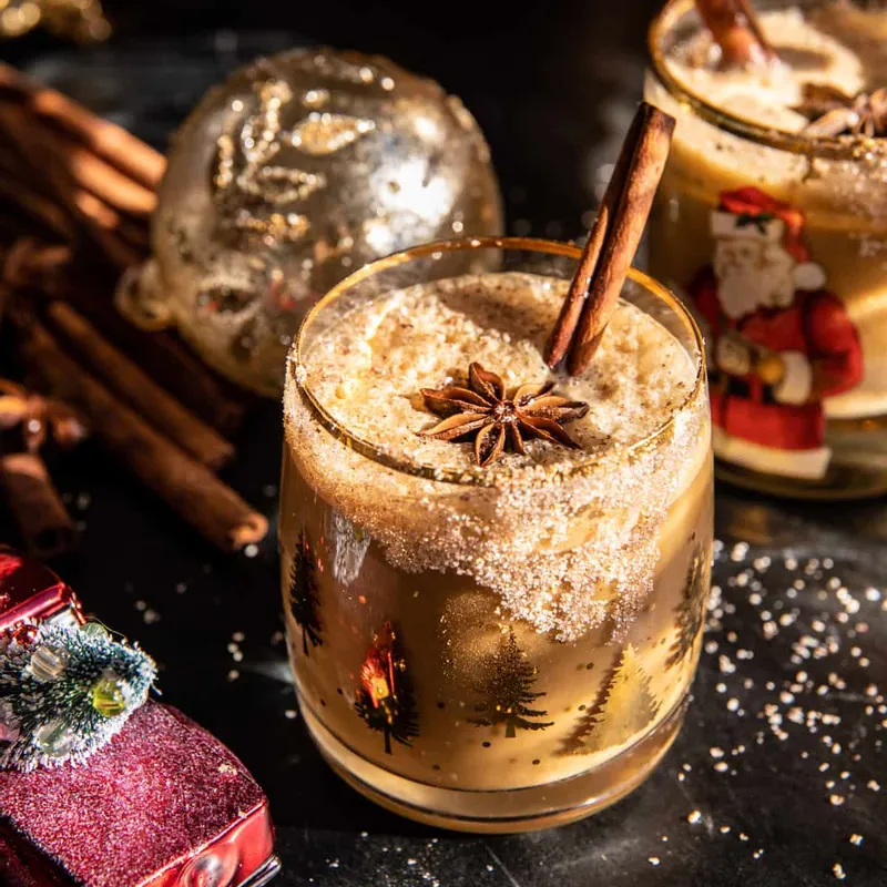 Christmas Vacation Dirty Chai CocktailÂ (withÂ mocktail)