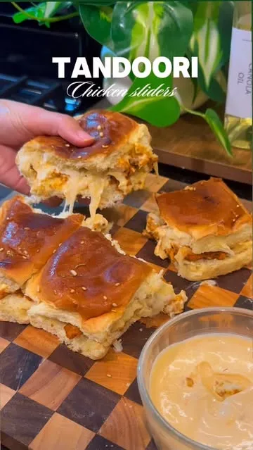 Tandoori Chicken Sliders
