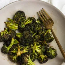 Crispy Air Fried Balsamic Garlic Broccoli