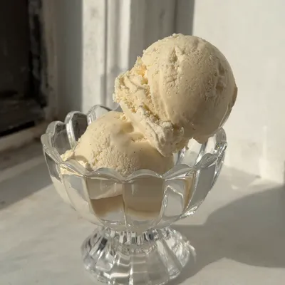 Recipe 'Vanilla No Churn Ice Cream'