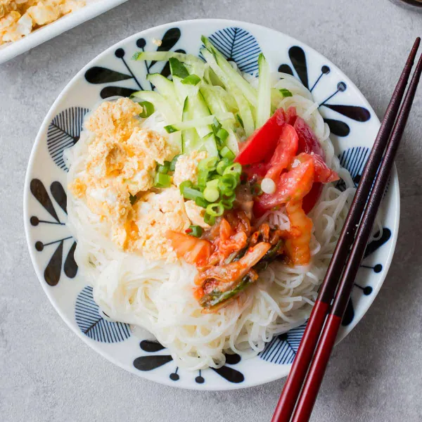 Cold Somen Noodles with Custom Toppings