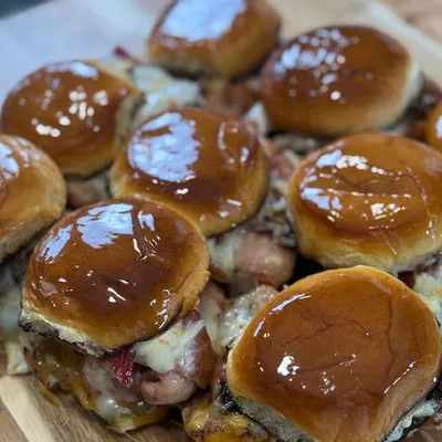 Recipe 'Chicken Bacon Ranch Sliders'