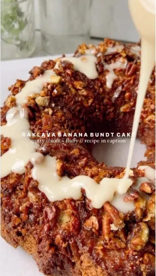 BAKLAVA BANANA BUNDT CAKE 