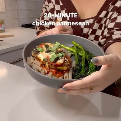 Recipe '20-MINUTE MEALS EPISODE #3: Chicken Parmesan✨'