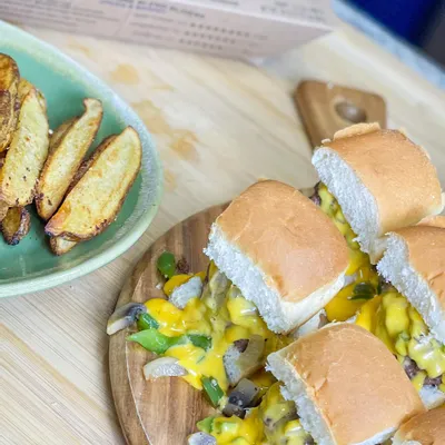 Recipe 'Cheesesteak Sliders'