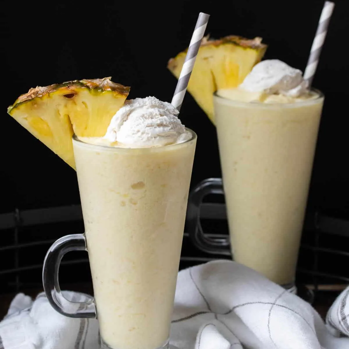 Healthy Pina Colada Smoothie
