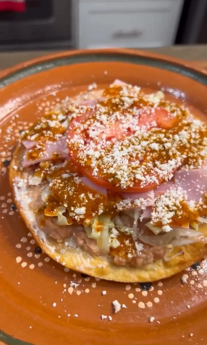Classic Tostada