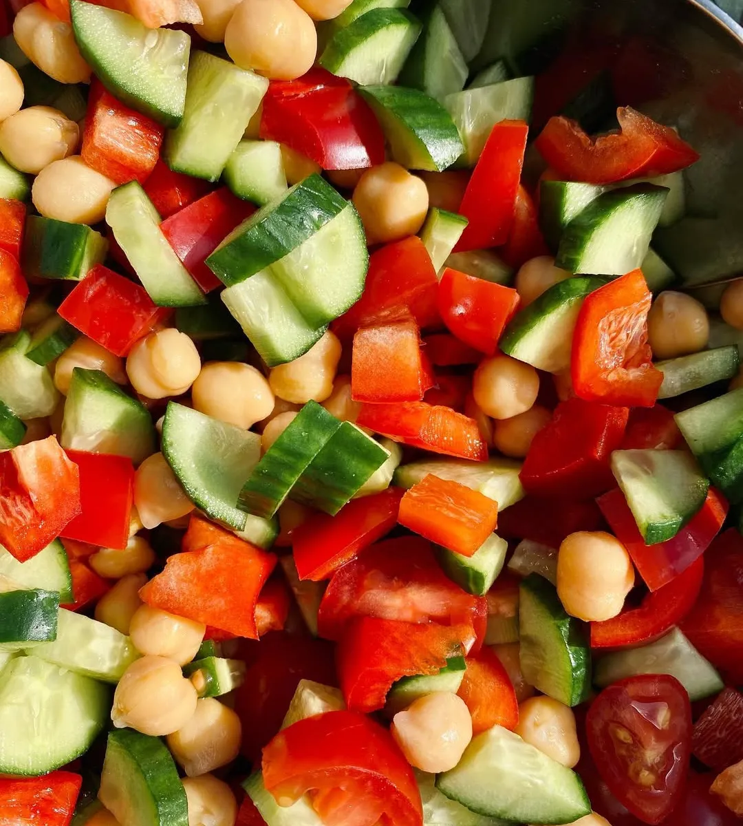 Fresh Chickpea Salad