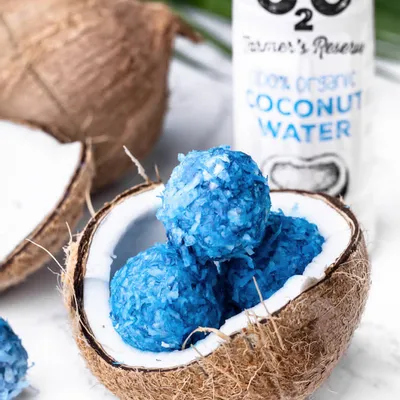 Recipe 'Blue Coconut Bliss Balls'