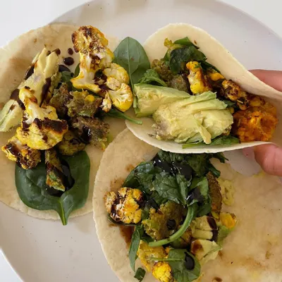 Recipe 'Cauliflower Veggie Burger Tacos'