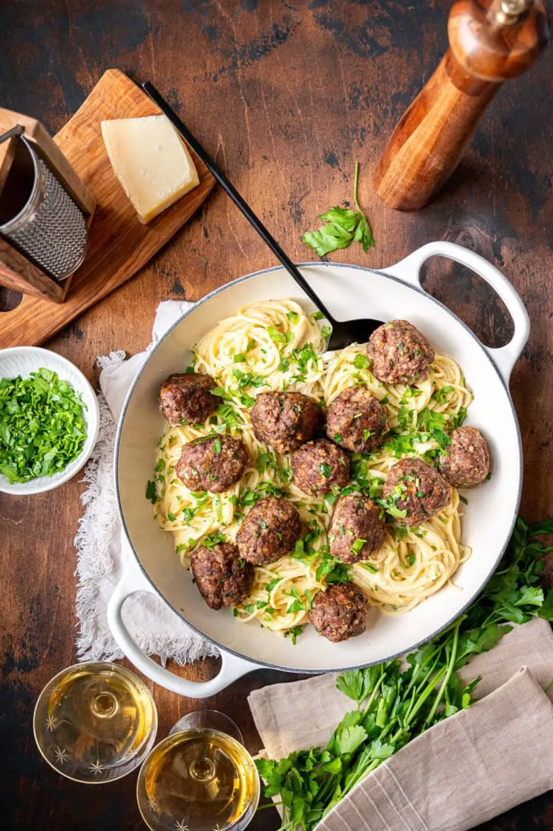 Meatballs Alfredo
