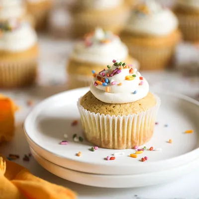 Recipe 'Vegan Vanilla Cupcakes'