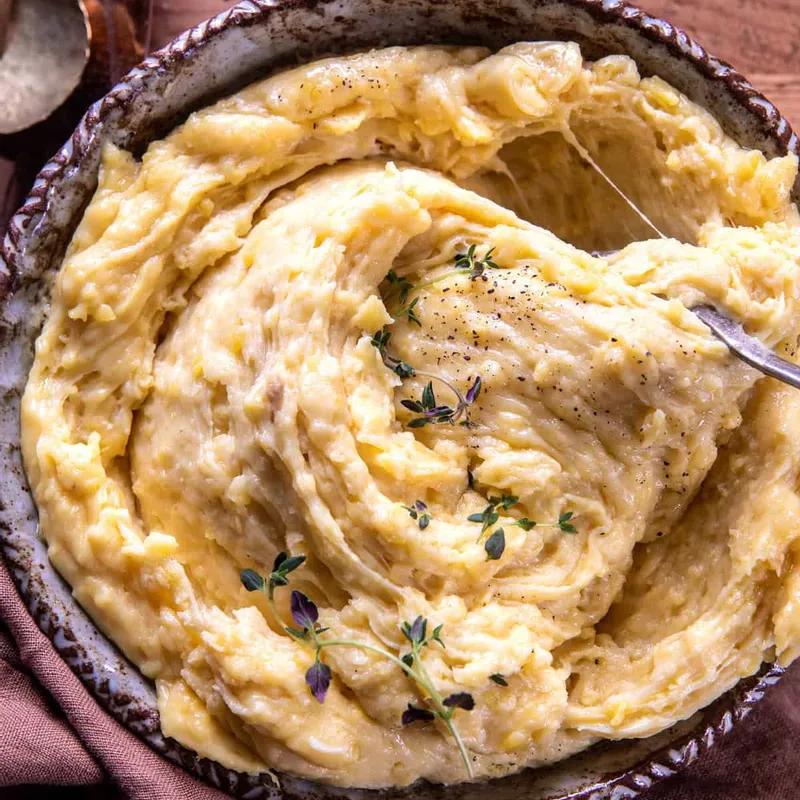Crockpot Fondue Mashed Potatoes