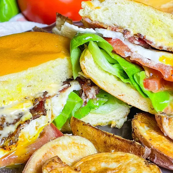 breakfast sandwich