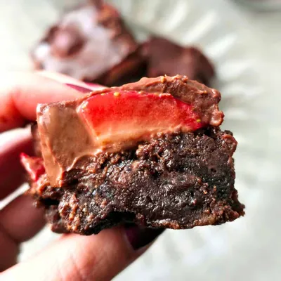 Recipe 'Gluten Free Chocolate Covered Strawberry Brownies'