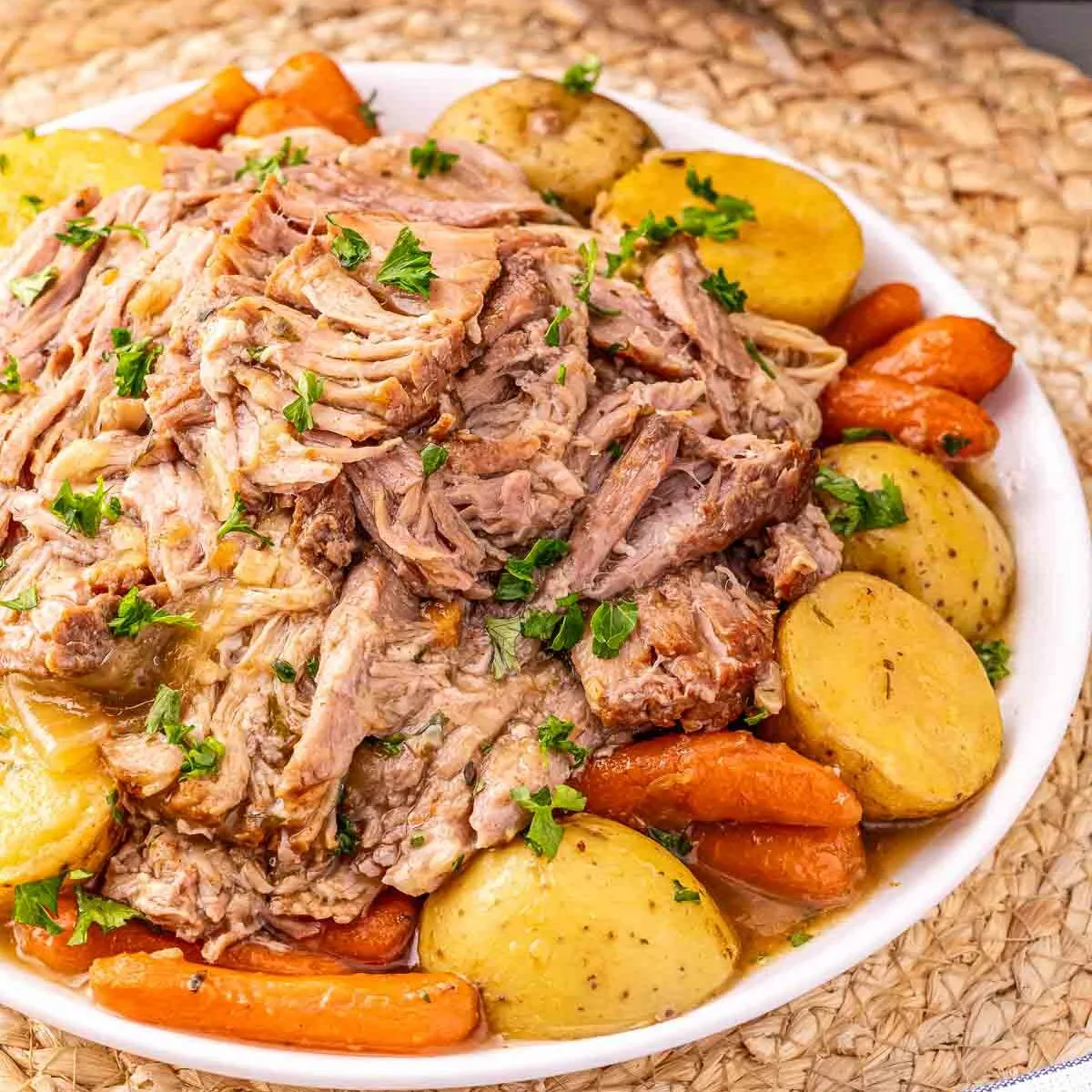 Easy Crock Pot Pork Roast with Potatoes and Carrots