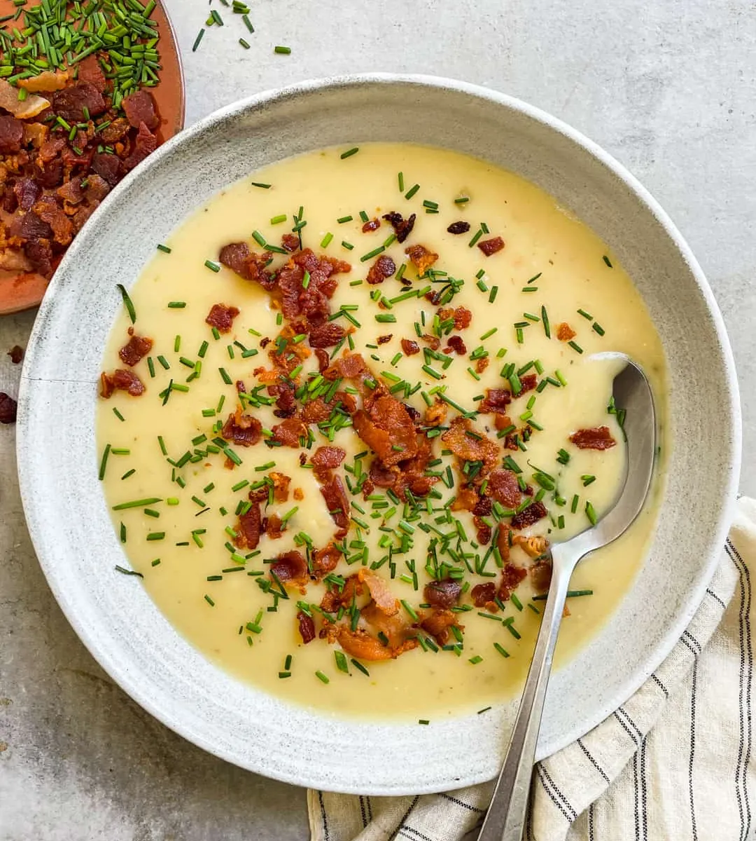Creamy Whole30 Leek and Potato Soup with Bacon