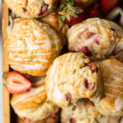 Recipe 'Copycat Popeyes Strawberry Biscuits'