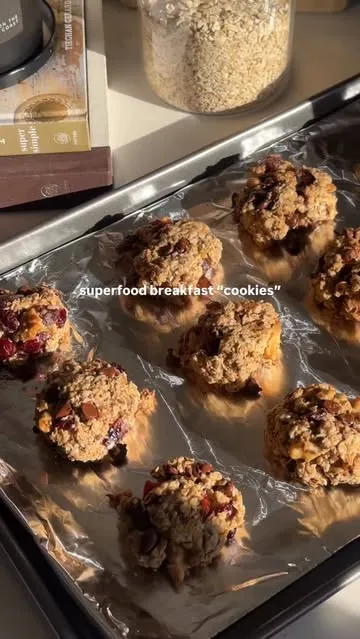 Superfood Breakfast Cookies
