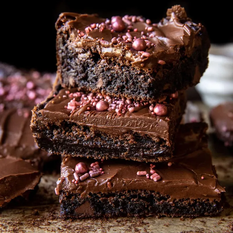 Old Fashioned Iced Fudge Brownies