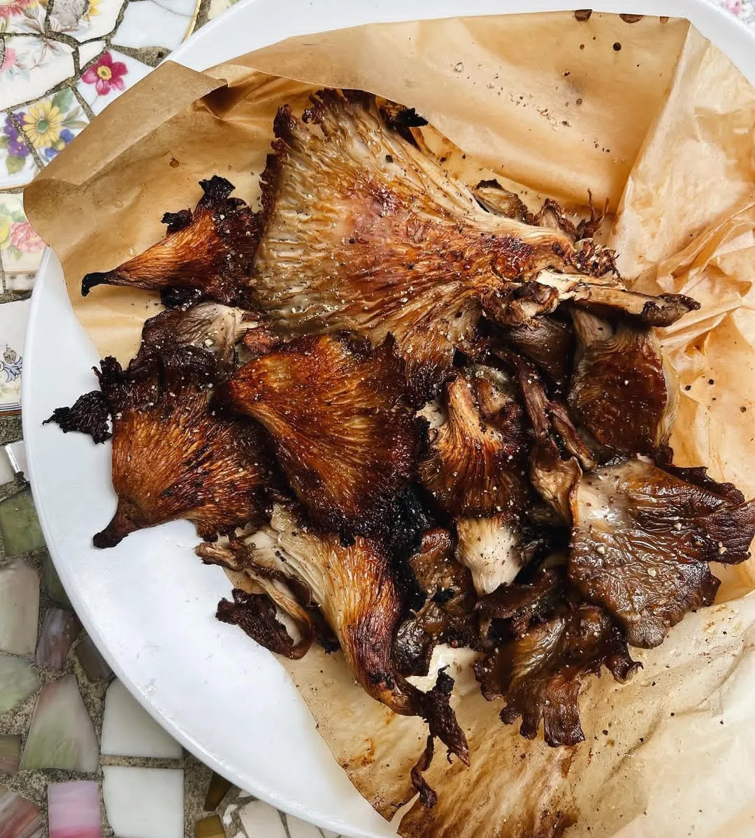 Crispy Parchment Oyster Mushrooms