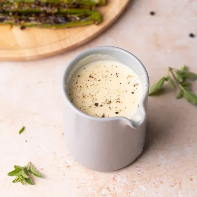 Recipe '5-Ingredient Garlic Parmesan Sauce'