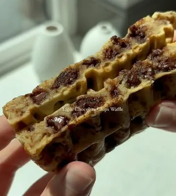 Recipe 'Triple Chocolate Chip Waffle'
