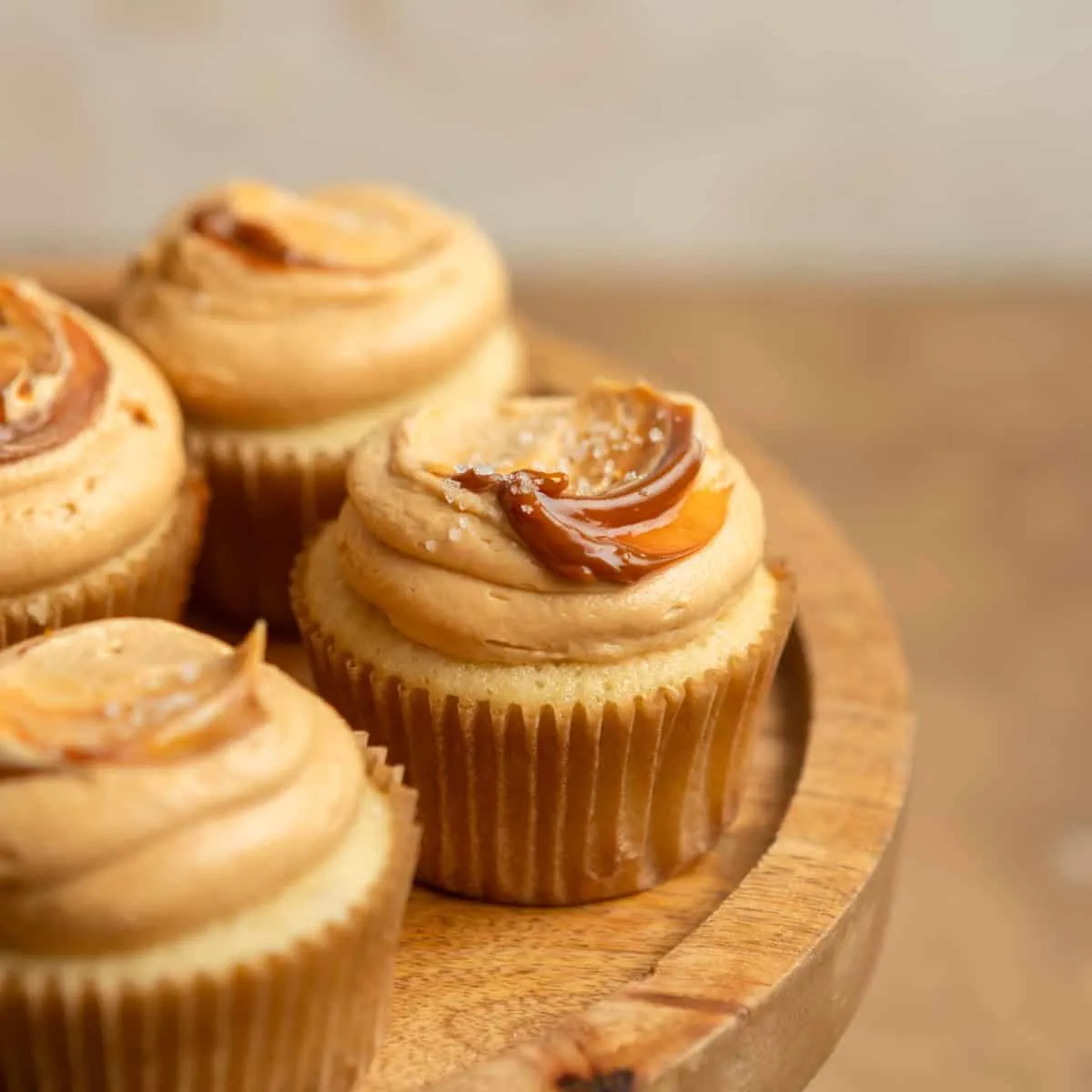 Dulce de Leche Cupcakes with Filling