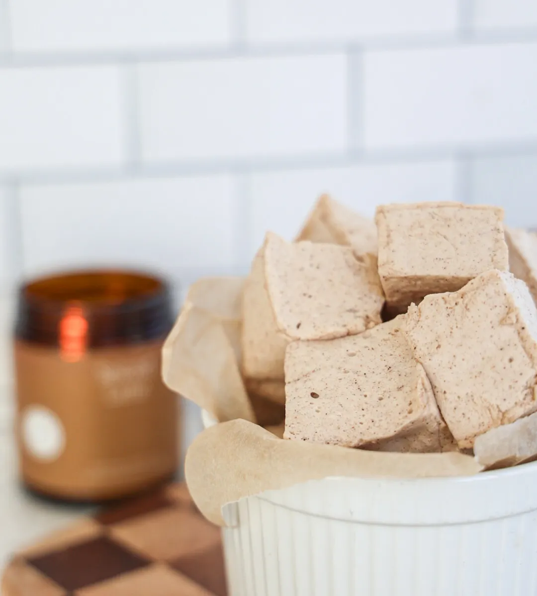 Homemade Gingerbread Marshmallows (naturally sweetened)