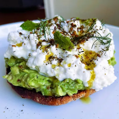 Recipe 'Cottage Cheese & Za'atar Avocado Toast'
