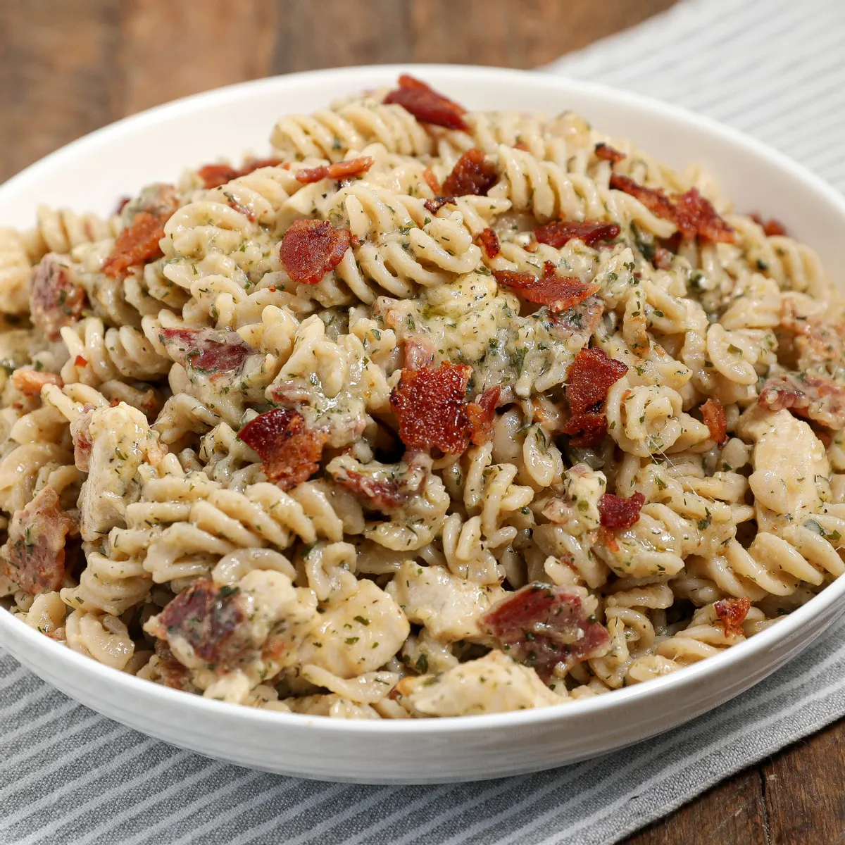 Creamy Chicken Bacon Ranch Pasta