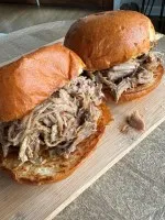 Recipe 'Apple Cider Pulled Pork Sammies'
