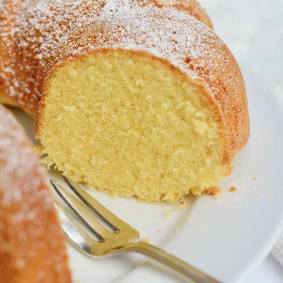 Recipe 'German Eggnog Cake | Eierlikörkuchen'