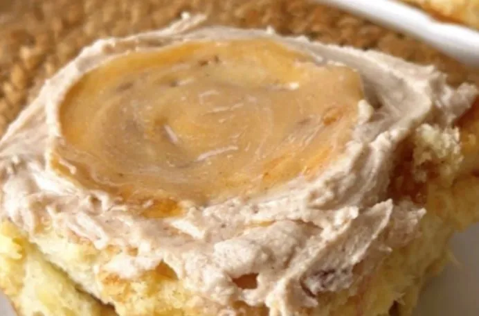Apple Cinnamon Rolls🍎