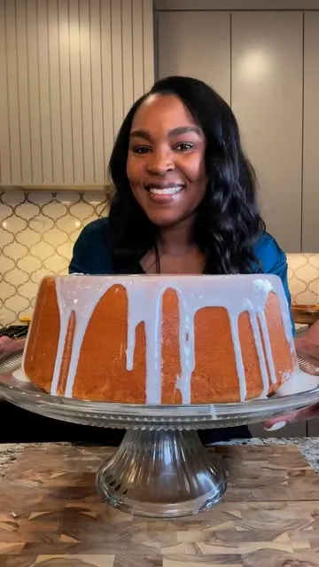 Million Dollar Pound Cake