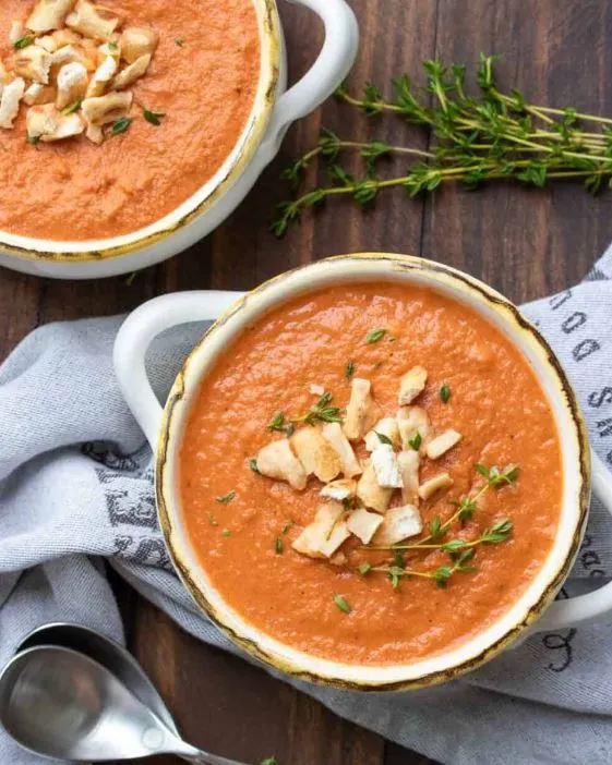 Healthy Vegan Tomato Soup