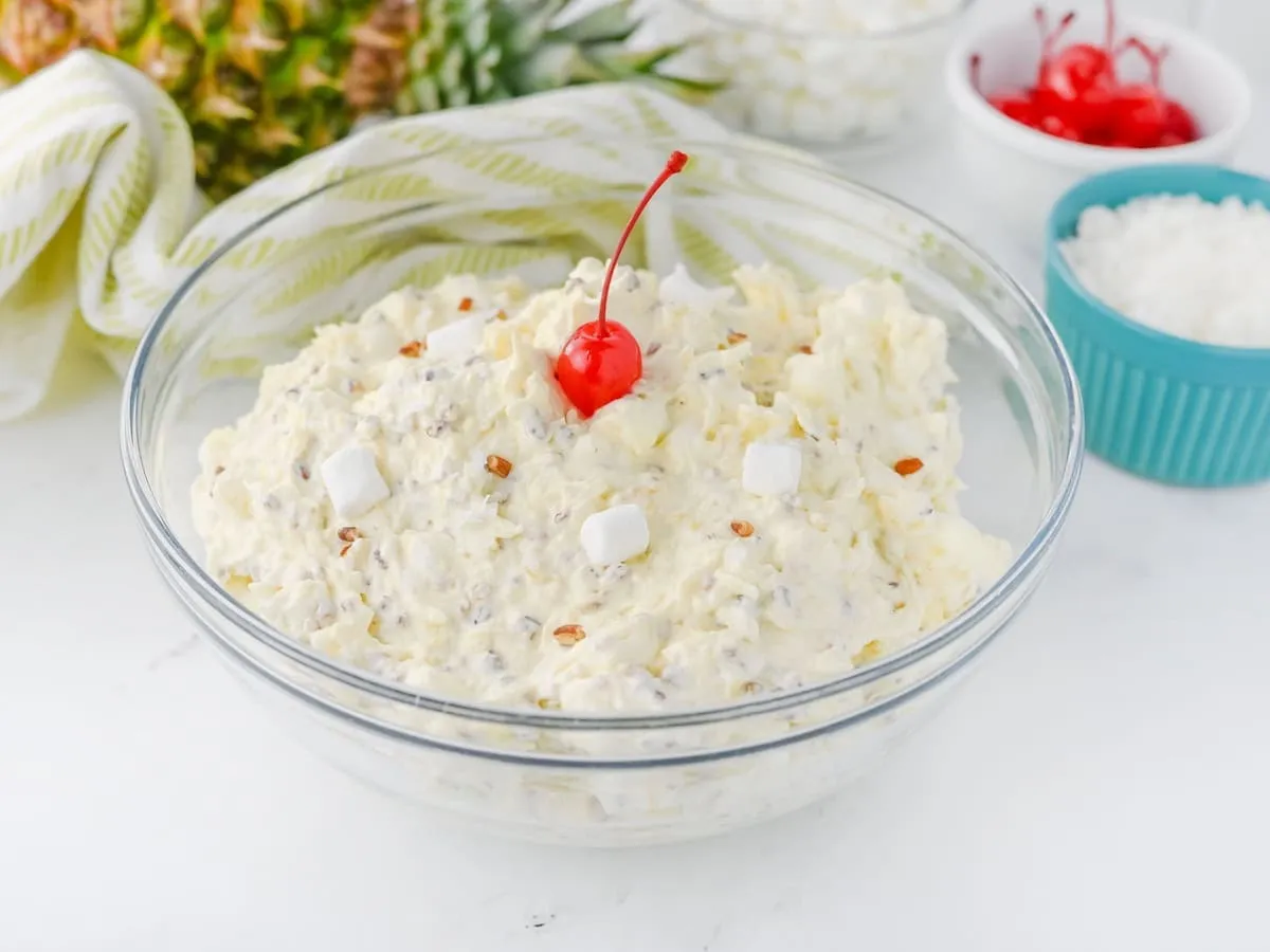 Easy Piña Colada Marshmallow Salad Recipe