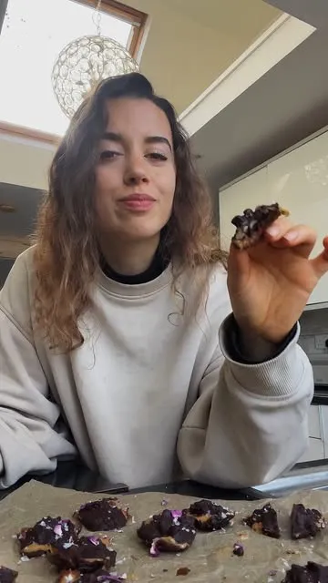 Stuffed Dates with Chocolate, Peanut Butter & Brazil Nuts