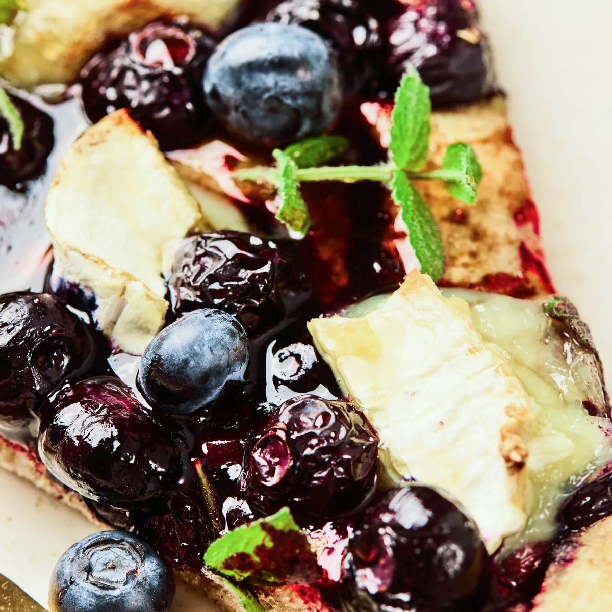 Blueberry Goat Cheese Flatbread