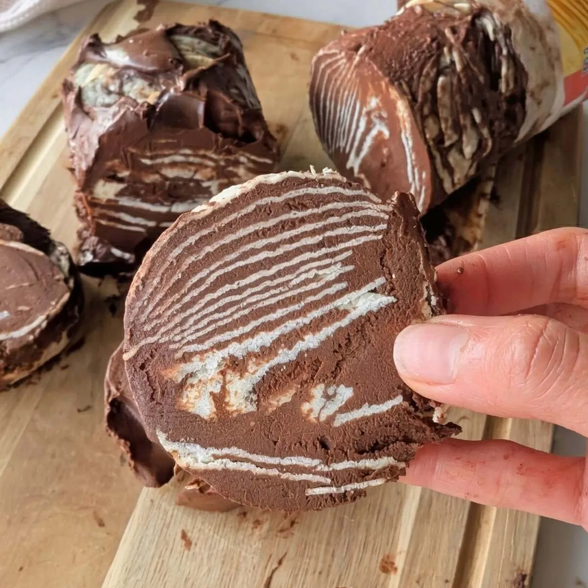 Viral Pringles Chocolate Block Recipe (Healthy & High Protein!)