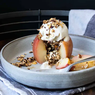 Recipe 'Healthy Baked Cinnamon Apples'