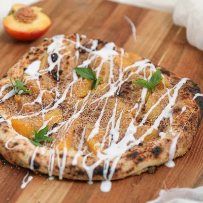 Recipe 'Peach Cobbler Pizza'
