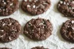 Vegan Double Chocolate Chip Cookies [+VIDEO]