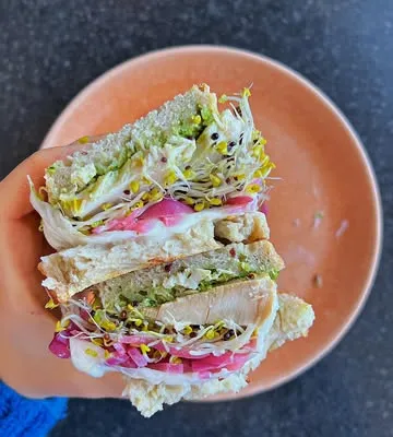 Recipe 'Melted Chicken Pesto Sourdough Sandwich'