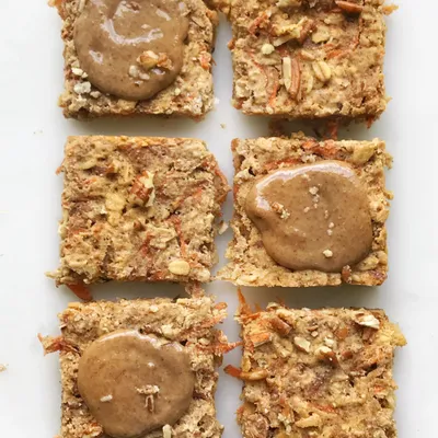 Recipe 'Carrot Cake Oatmeal Bars'