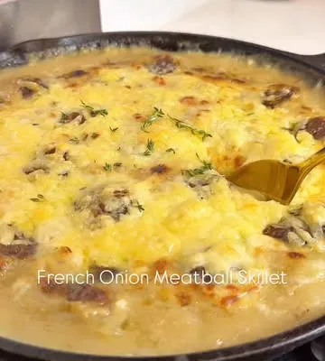 Recipe 'French Onion Meatball Skillet'